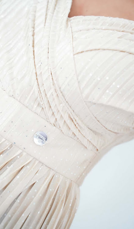 Ivana Juric Design duga bijelo zlatna haljina detalji